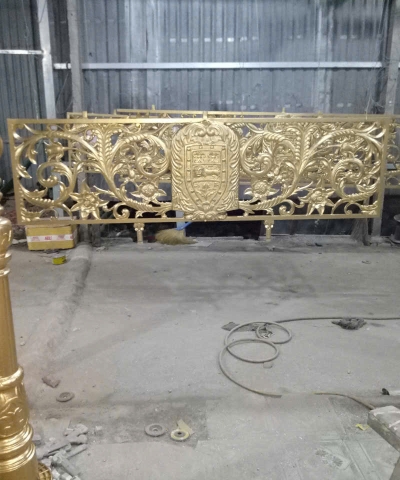 Lan can nhôm đúc 07